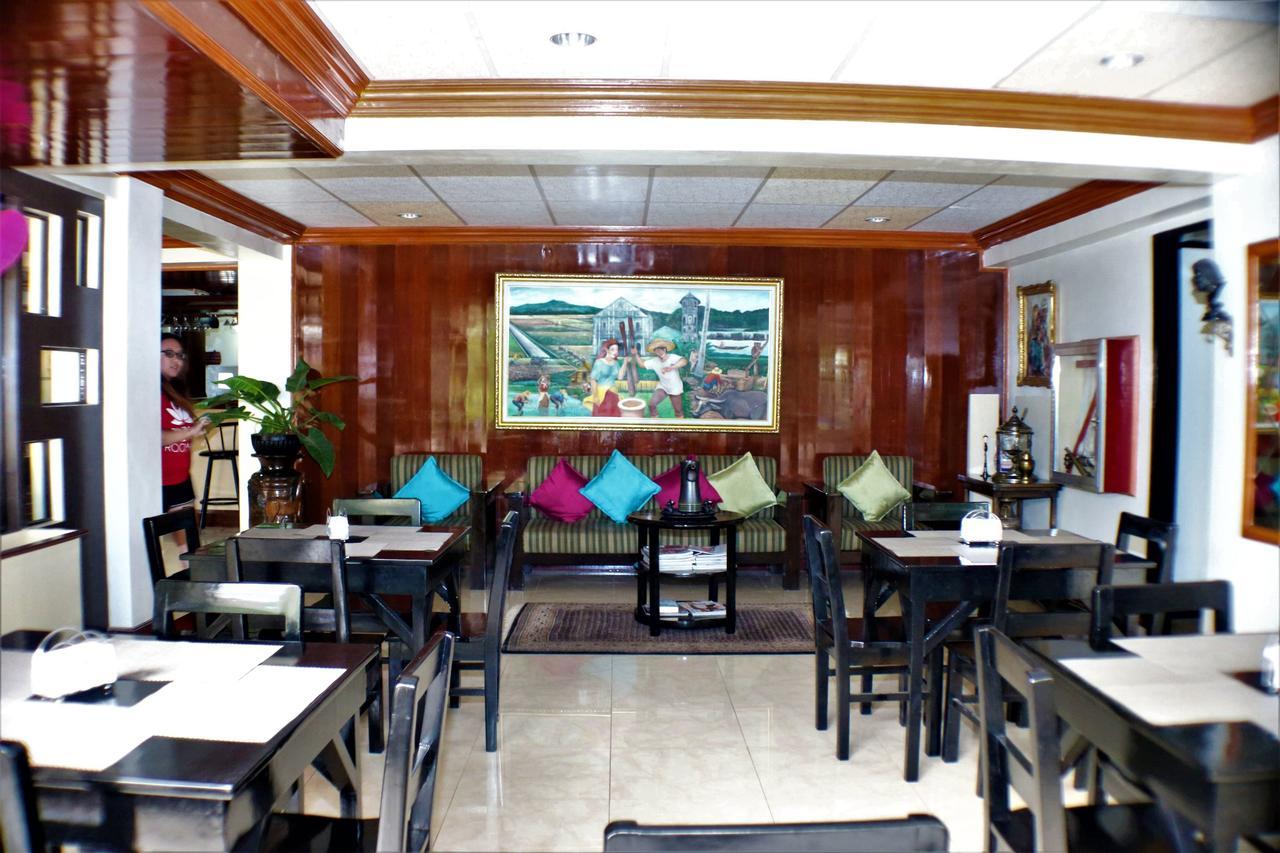Zen Rooms Vest Grand Suites Bohol タグビララン エクステリア 写真