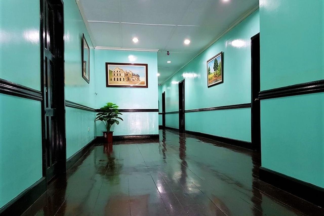 Zen Rooms Vest Grand Suites Bohol タグビララン エクステリア 写真